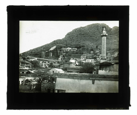 Quartier du catholicossat et minaret de Kozan (Sis) (Turquie) (notice PA).