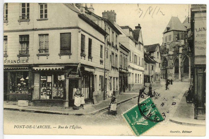 Pont-de-l'Arche. Rue de l'Eglise.
