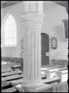 Détail d'une des piles sculptées de la nef de l'église Saint-Martin de Veules-les-Roses (Seine-Maritime)
