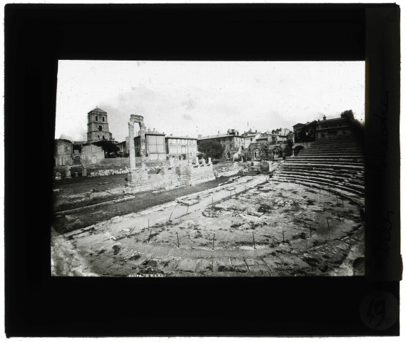 Théâtre antique d'Arles (Bouches-du-Rhône).