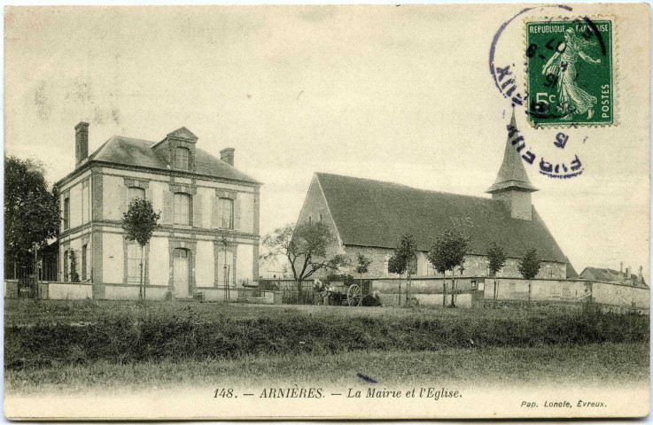 Arnières-sur-Iton. La Mairie et L'Église.