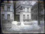 Monument à la gloire de Georges Dubosc à Rouen (Seine-Maritime).