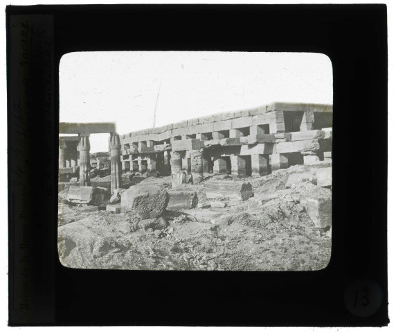 Ruines du temple de Karnak (Égypte)