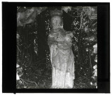 Jardin du presbytère de Saint-Aubin-de-Scellon (Eure), Vierge à l'enfant.