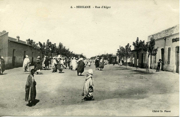 BERKANE - Rue d'Alger