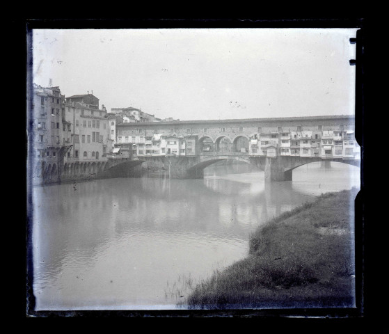 Ponte Vecchio de Florence (Italie).