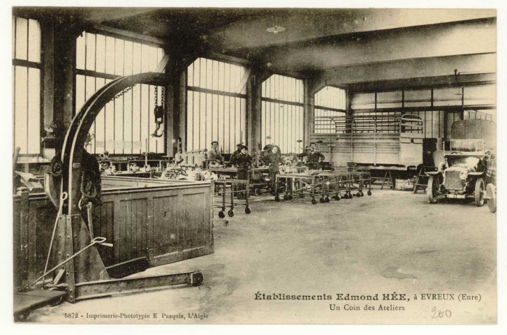 Evreux-Ville. Etablissement Edmond Hée, à Evreux - Un Coin des Ateliers.