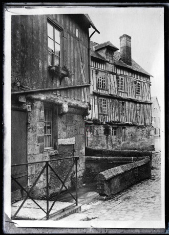 Maisons à pans de bois de Caudebec-en-Caux (Seine-Maritime).