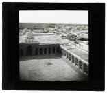 Grande mosquée de Kairouan (Tunisie), cour vue du minaret.
