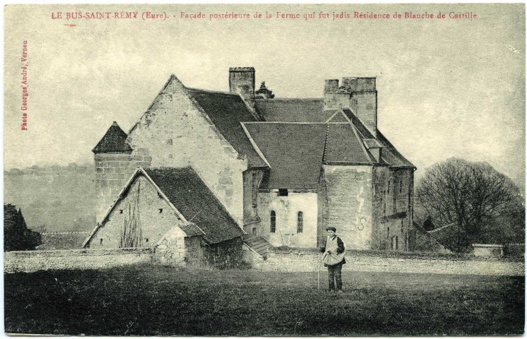 Bus-Saint-Rémy. Façade postérieure de la Ferme qui fut jadis Résidence de Blanche de Castille.