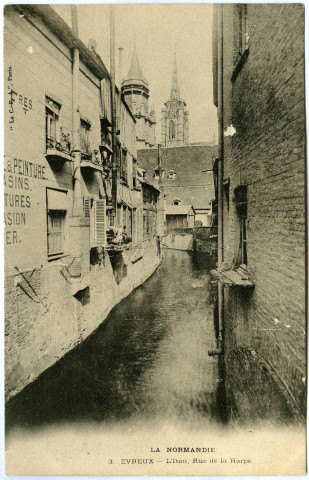 Evreux-Ville. L'Iton Rue de la Harpe.