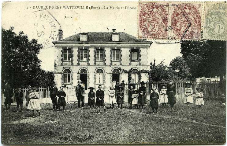 Daubeuf-près-Vatteville. Daubeuf-près-Watteville (Eure). - La Mairie et l'Ecole.