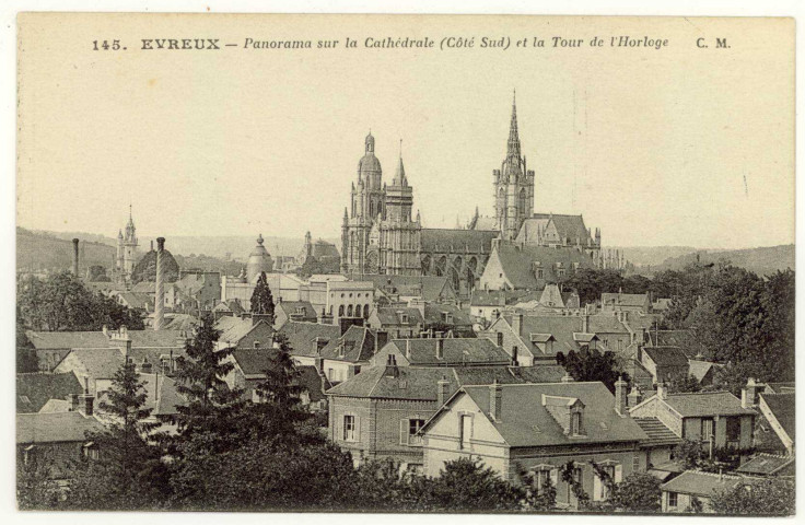 Evreux-Ville. Panorama sur la Cathédrale (Côté Sud) et la Tour de l'Horloge.