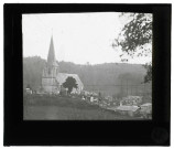 Église et cimetière d'Écaquelon (Eure).