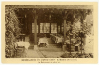 Evreux-Ville. Hostellerie du Grand Cerf-Le Restaurant en Plein-air.