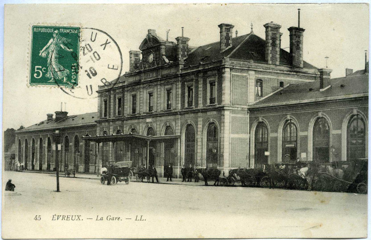 Evreux-Ville. La Gare.