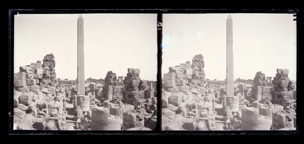 Obélisque de Thoutmosis Ier à Louxor (Égypte).
