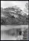Vue Château Gaillard aux Andelys (Eure) depuis les rives de la Seine.