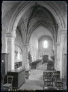 Vue de l'intérieur de l'église de Forêt-la-Folie (Eure).