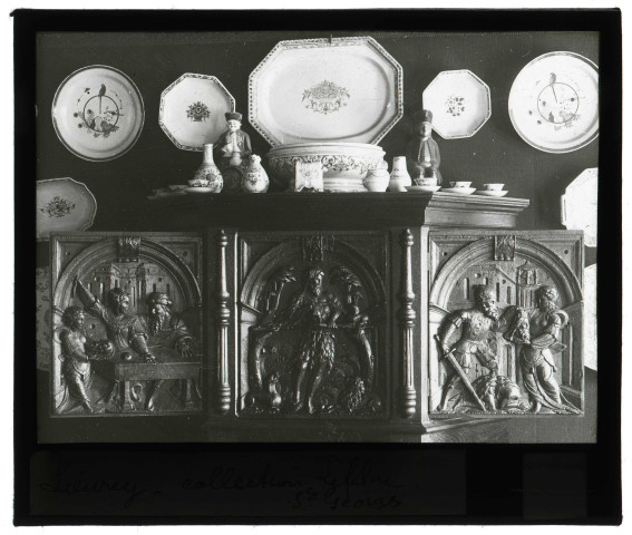 Église Saint-Georges de Lieurey (Eure), plats en faïence et buffet avec bas-reliefs (collection Lefèbvre).