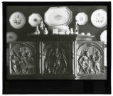 Église Saint-Georges de Lieurey (Eure), plats en faïence et buffet avec bas-reliefs (collection Lefèbvre).