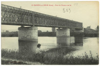 Manoir (Le). Le Pont du Chemin de Fer.