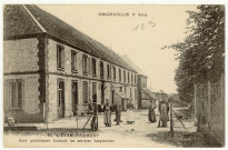 Caillouet-Orgeville. L'établissement- Cour postérieure bordant les services hospitaliers.