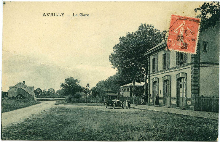 Avrilly. La Gare.