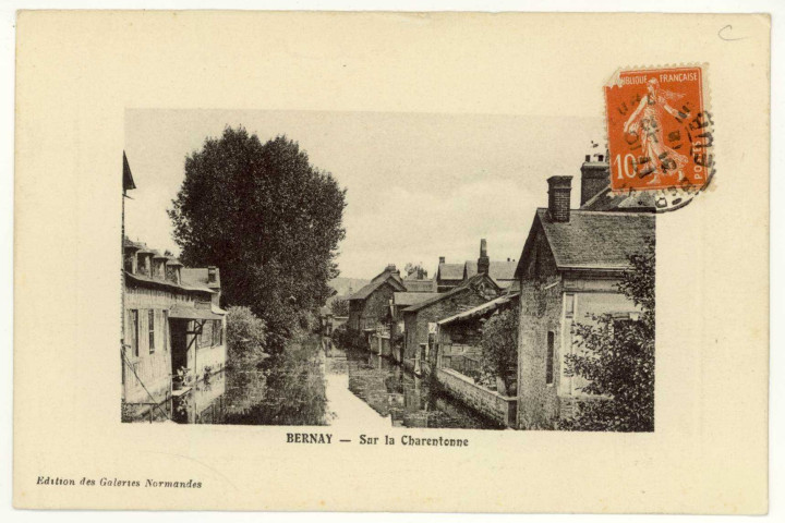 Bernay. Sur la Charentonne.