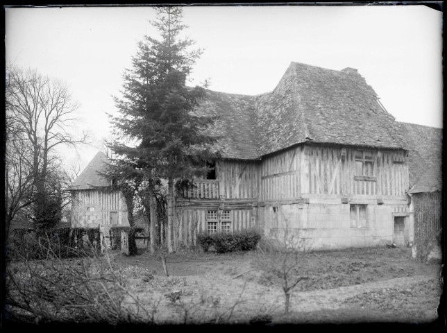 Manoir de Firfol (Calvados).