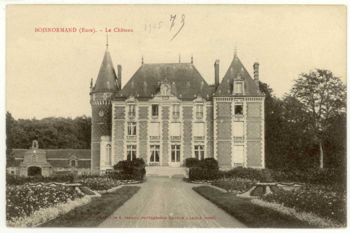 Bois-Normand-près-Lyre. Le Château.