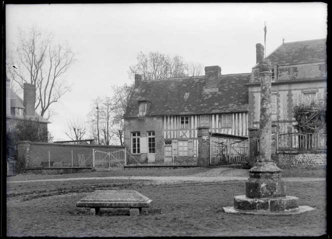 Maison de village de Ry (Seine-Maritime) du roman Madame Bovary de Flaubert.