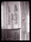 Statues de Saint-Jacques, Saint-Pierre, Saint-Paul (avec dais les surmontant) de l'église de Saint-Riquier (Somme).