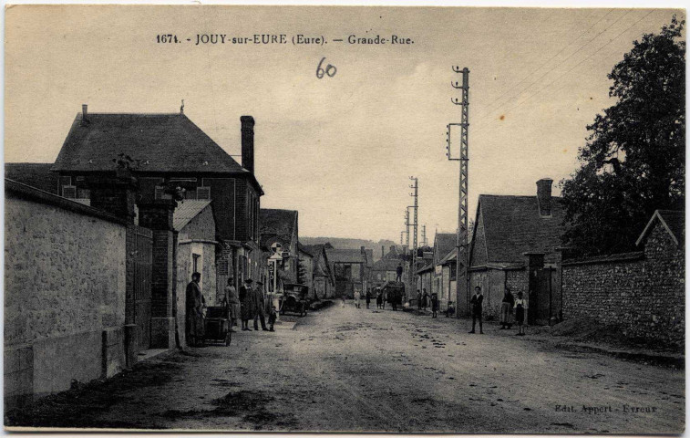 Jouy-sur-Eure. Grande-Rue.