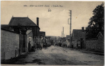 Jouy-sur-Eure. Grande-Rue.
