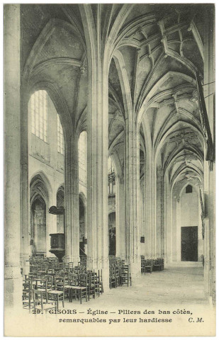 Gisors. Eglise - Piliers des bas côtés, remarquables par leur hardiesse.