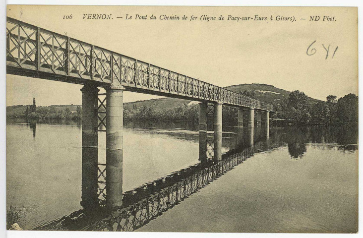 Vernon-Ville. Le Pont du chemin de Fer (ligne de Pacy-sur-Eure à Gisors).