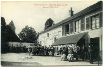 Fourges. Hôtel de la Gare - Maison Gueilland.