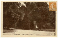 Conches-en-Ouche. Le Par cet le Calvaire.