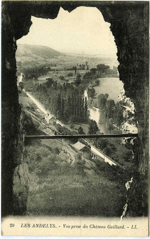 Andelys (Les). Vue prise du Château Gaillard.