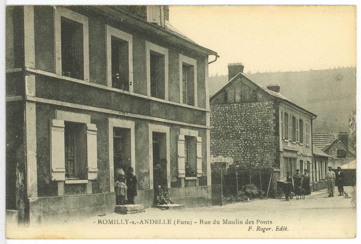 Romilly-sur-Andelle. Rue du Moulin des Ponts.