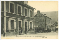 Romilly-sur-Andelle. Rue du Moulin des Ponts.