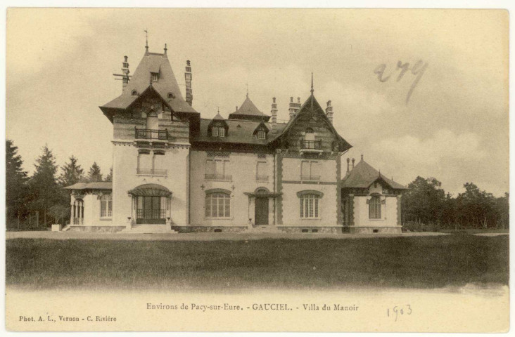 Gauciel. Environs d'Evreux - Gauciel - Villa du «Manoir».