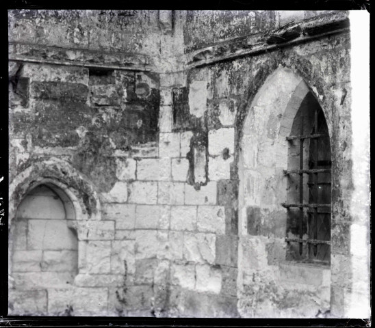 Ruines et vestiges de l'abbaye de Jumièges (Seine-Maritime).