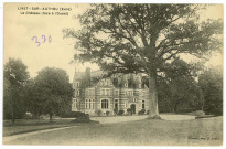 Livet-sur-Authou. Le Château (face à l'Ouest).