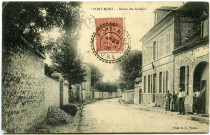 Port-Mort. Route des Andelys.