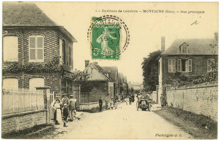Montaure. Rue principale.