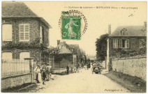 Montaure. Rue principale.