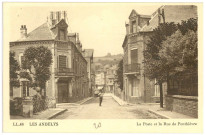 Andelys (Les). La Poste et la Rue de Penthièvre.