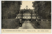 Tournedos la Campagne. Château du Fay.